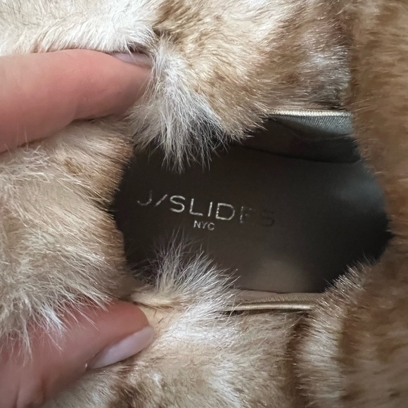 J/Slides SEAN Taupe Waterproof Suede - Picture 8 of 9